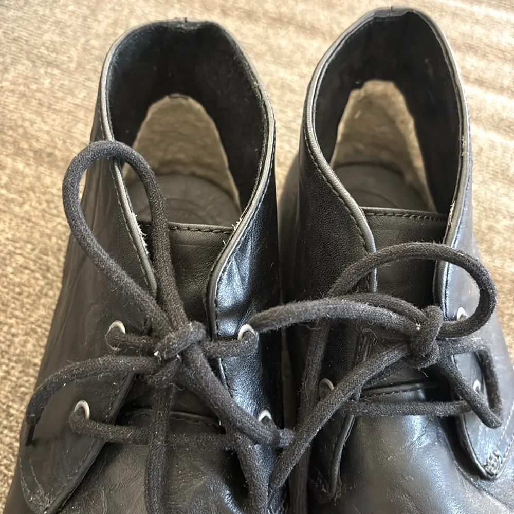 UGG men black